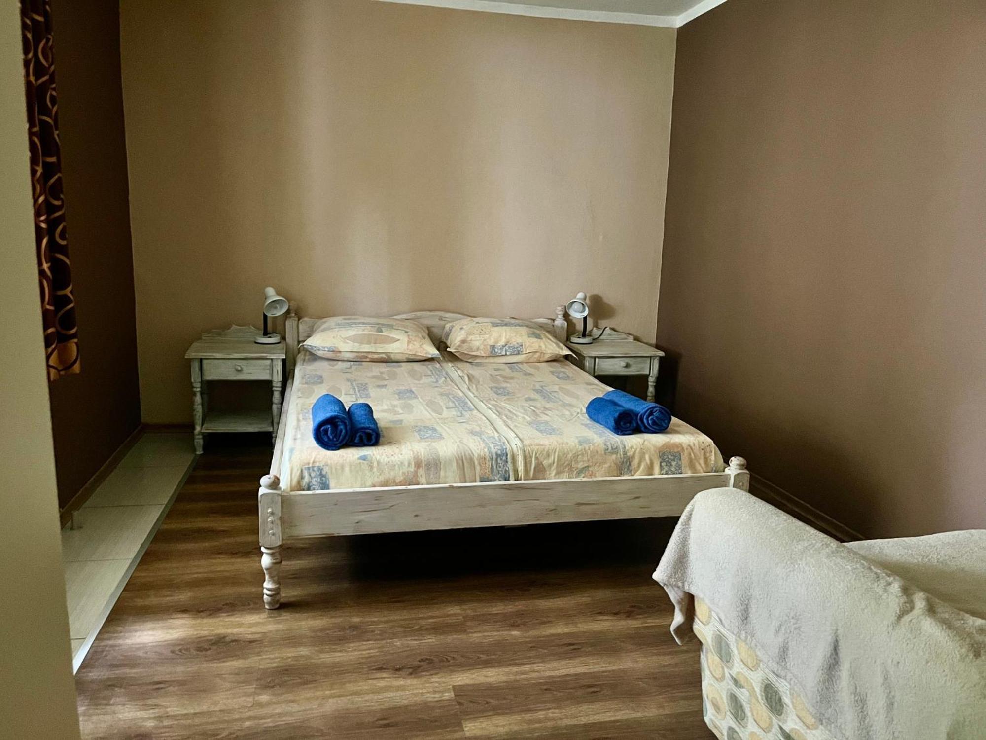 Paunovi Guest House Primorsko Esterno foto
