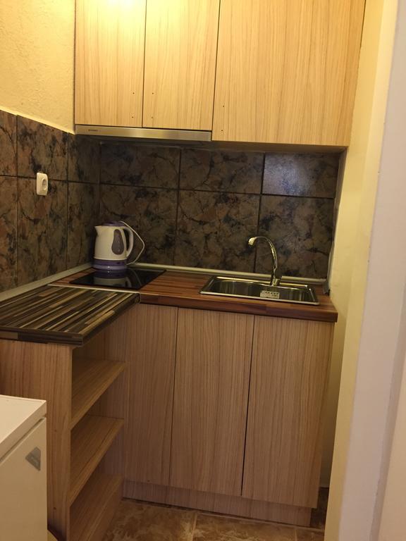 Paunovi Guest House Primorsko Esterno foto